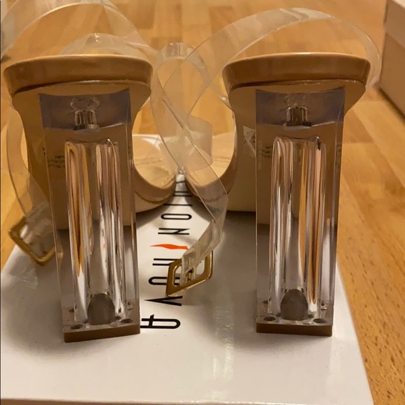 The Glass Slipper, Transparent, Size 5.5 - Picture 4 of 5